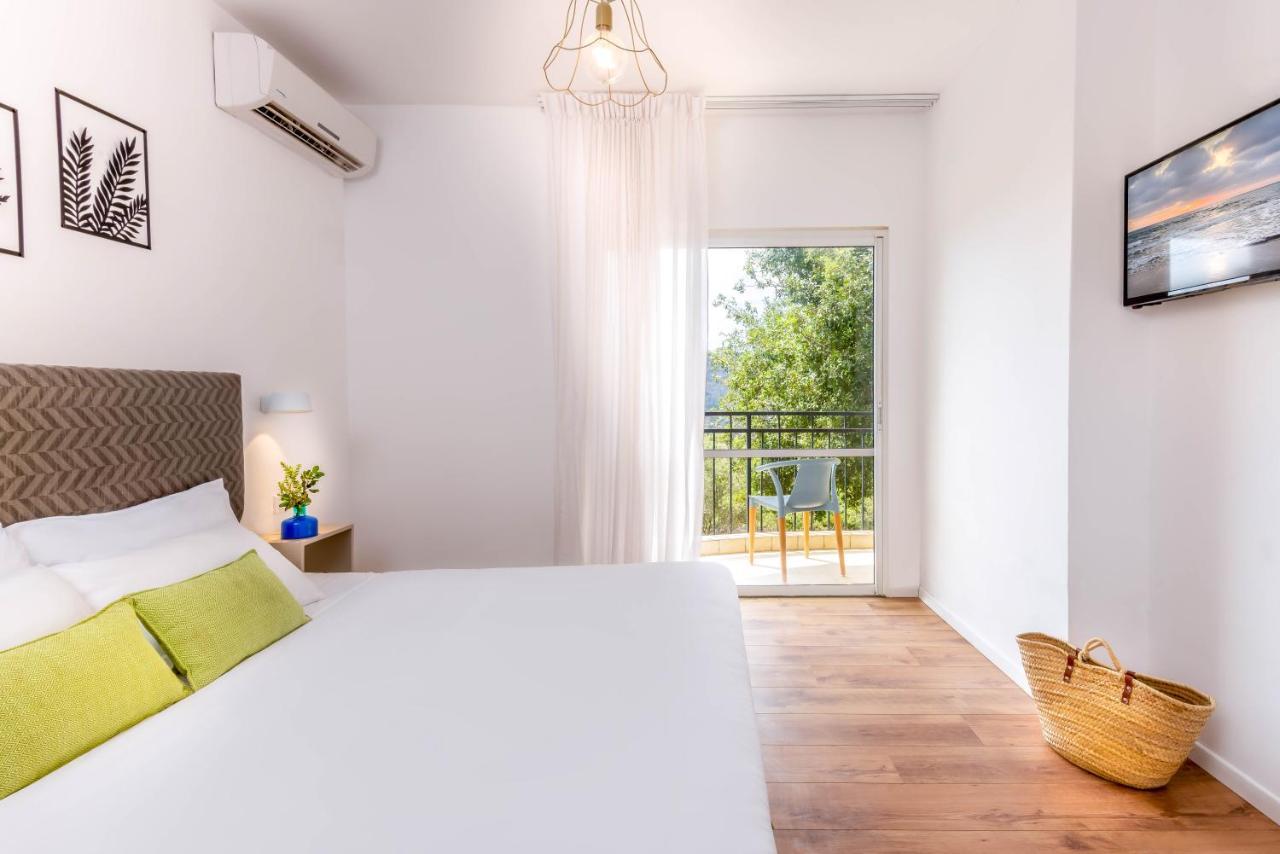 Travel Hotel Eilon Elon Exteriör bild